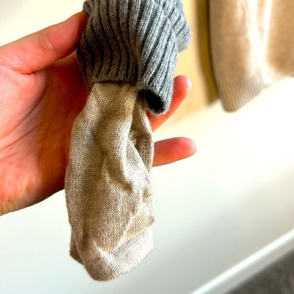 Athleta Merino Wool Nopa Sweater Beige and Gray M - Picture 3 of 6
